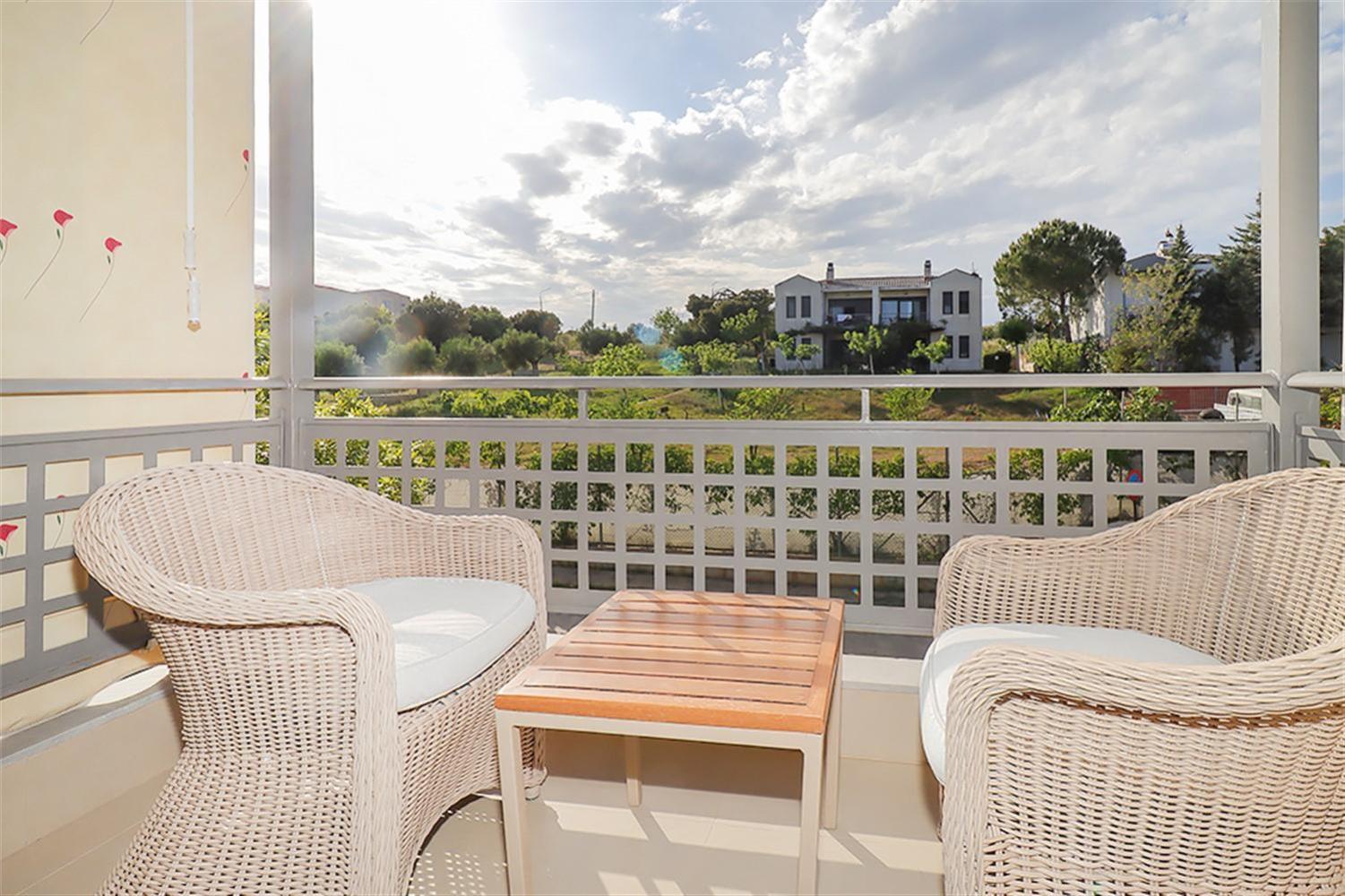 Mema'S Maisonette! Nea Fokea Luaran gambar